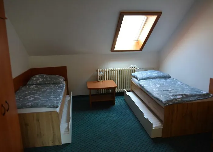 Nerudova Six * Košice